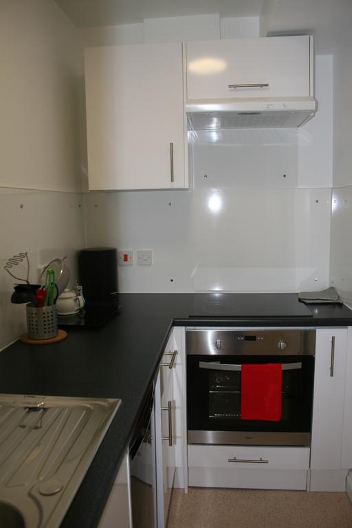 Byways Serviced Apartments Salisbury Ruang foto