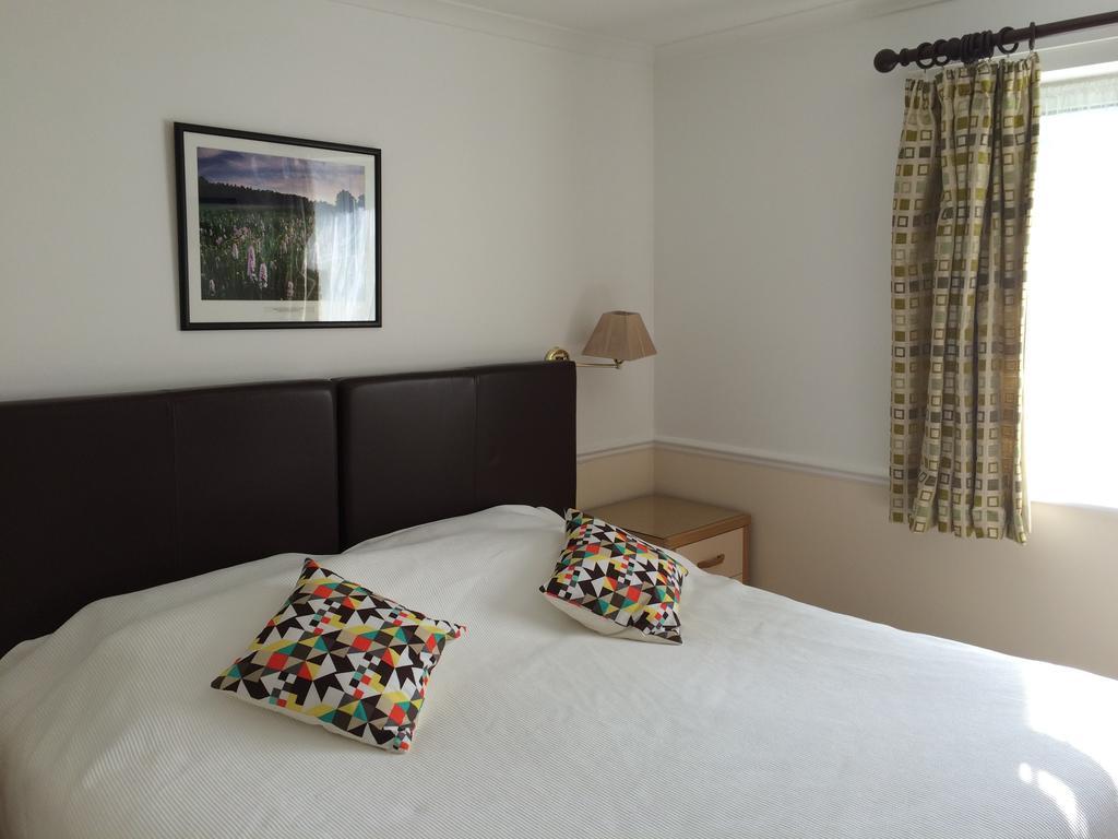 Byways Serviced Apartments Salisbury Ruang foto