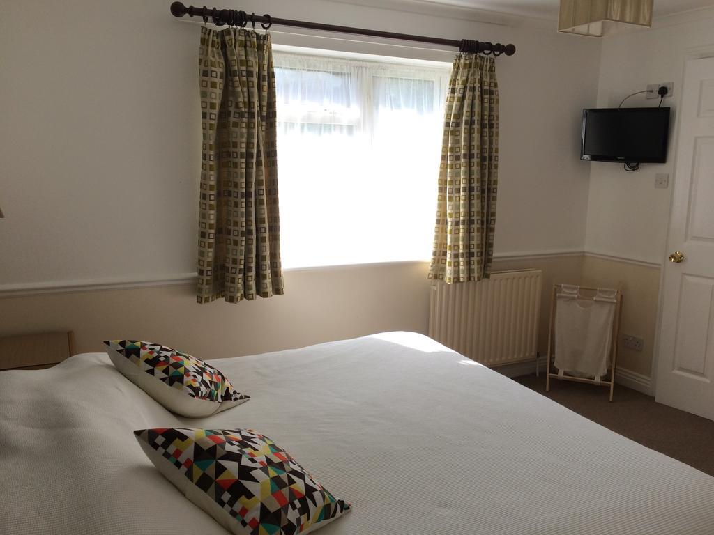 Byways Serviced Apartments Salisbury Ruang foto